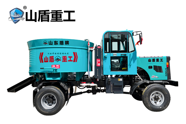 3700型四驅攪拌運輸車